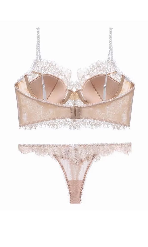 LATTE EYELASH LACE BRALETTE & FRENCH G SET